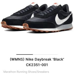 Nike day break black tennis shoes. Size 9.5